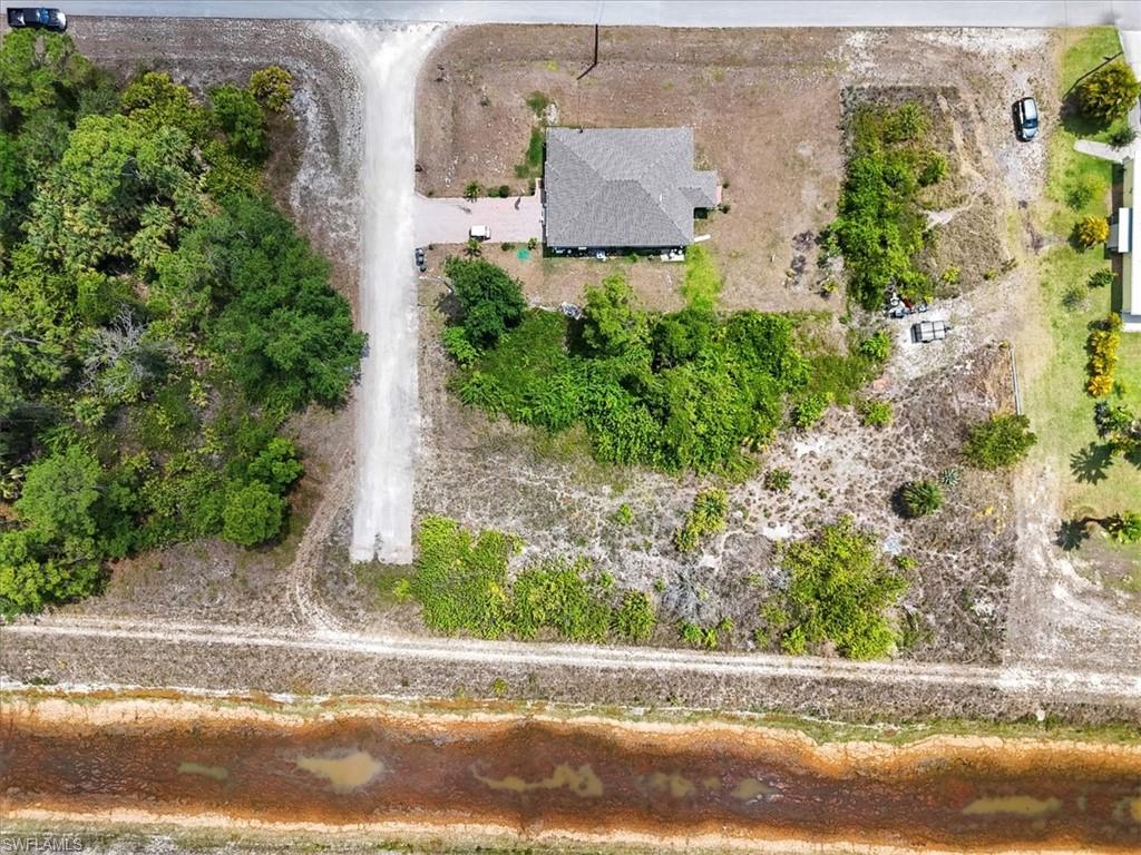 7503 Flora Ave N Property Photo 5