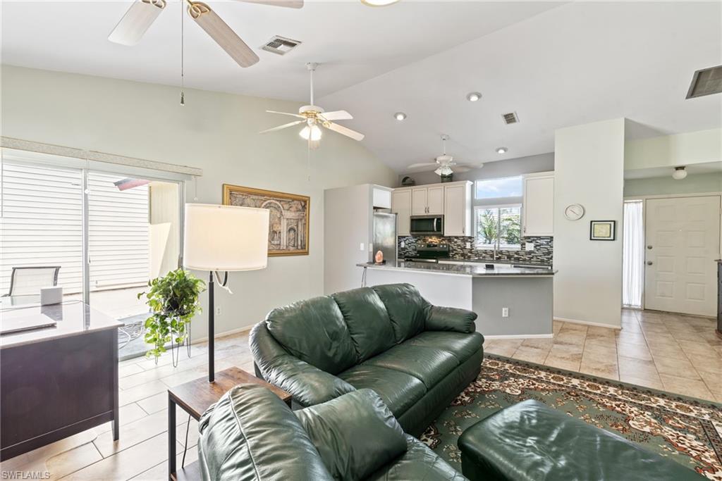 5560 Longleaf Dr Property Photo 35