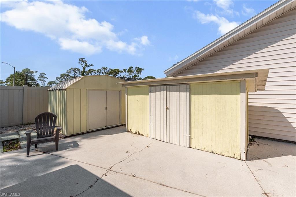 5560 Longleaf Dr Property Photo 40
