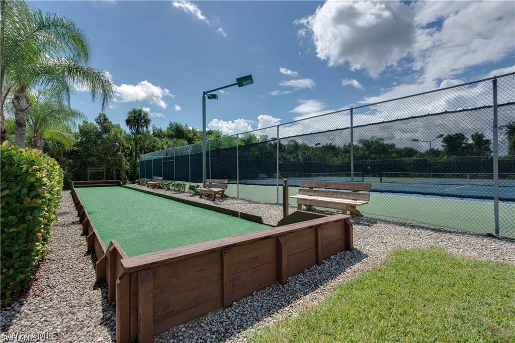 5560 Longleaf Dr Property Photo 41