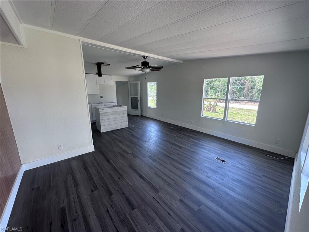 15521 Sunkist Dr Property Photo 1