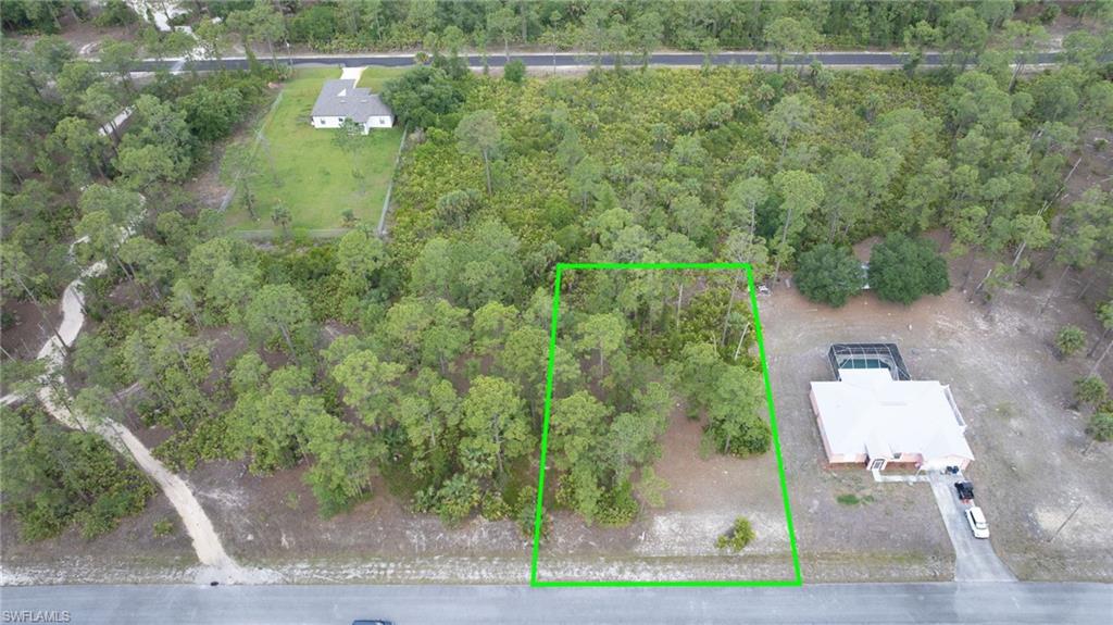 15 Wells AVE Property Photo 1
