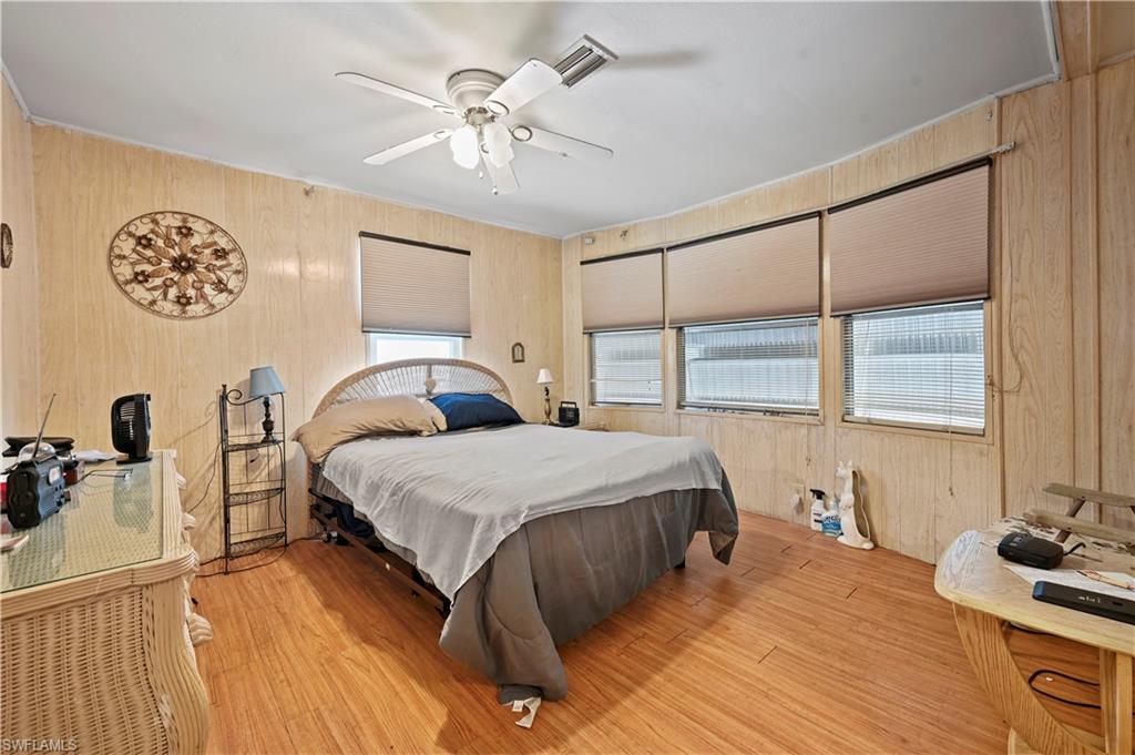 653 Future Dr Property Photo 11