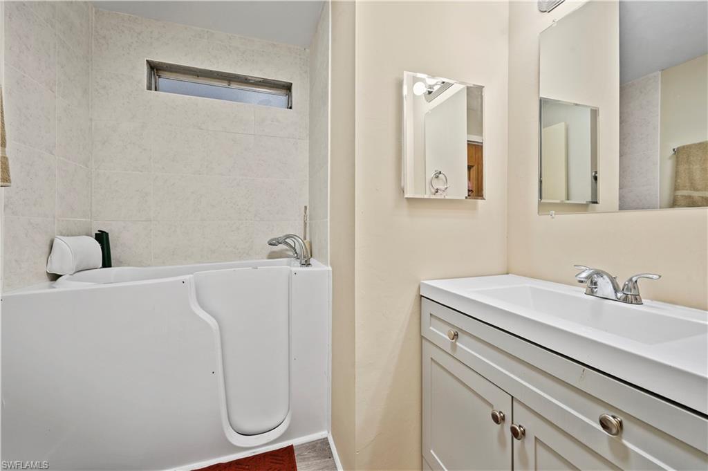 653 Future Dr Property Photo 16