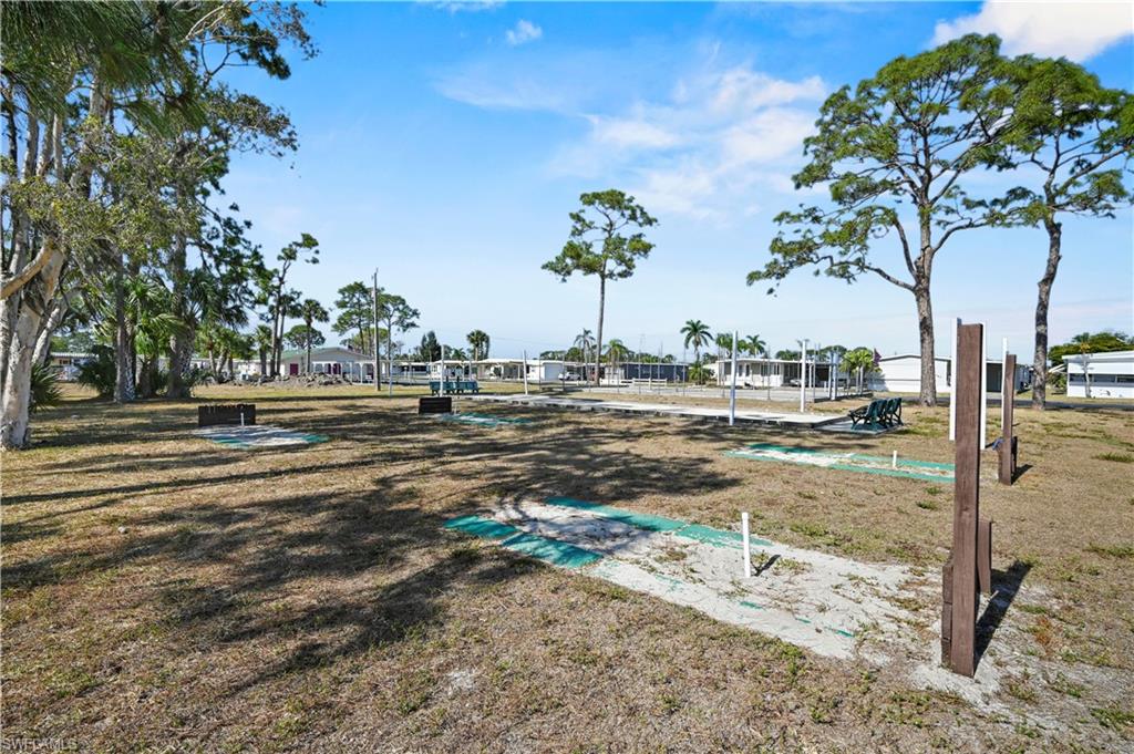 653 Future Dr Property Photo 27