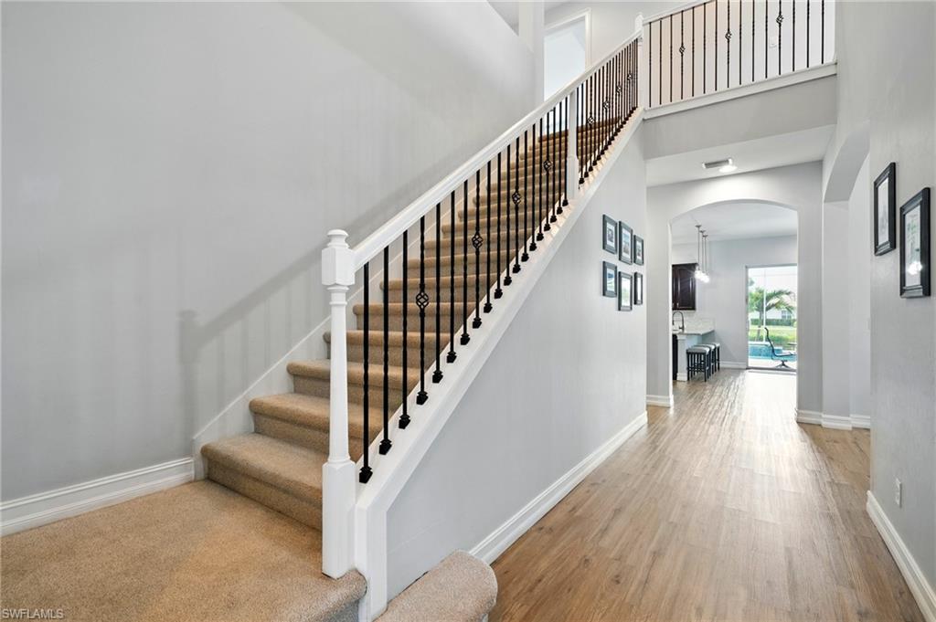 2660 Stonyhill Ct Property Photo 3