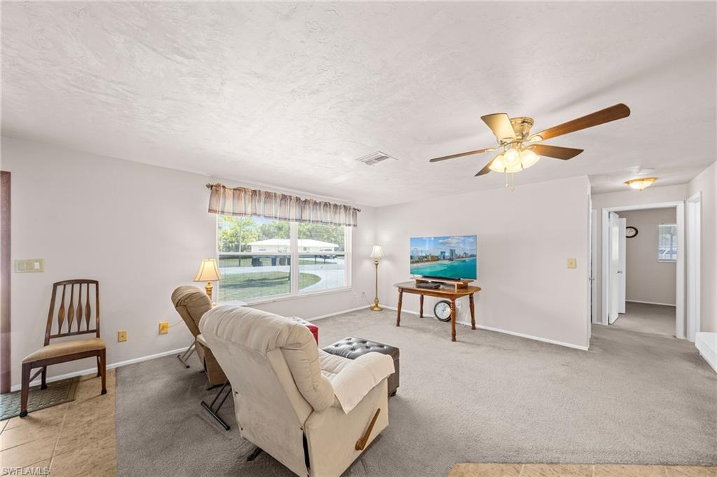 2551 Barcelona Ave Property Photo 4
