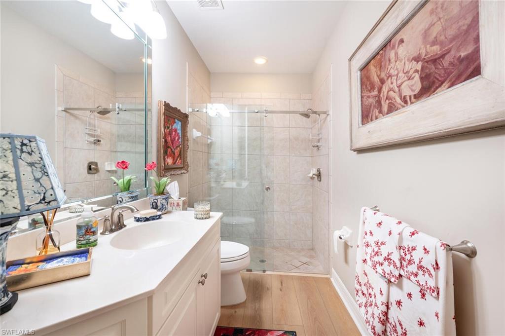 5084 Kensington High St Property Photo 19