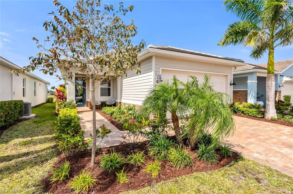 28306 Captiva Shell LOOP Property Photo 1