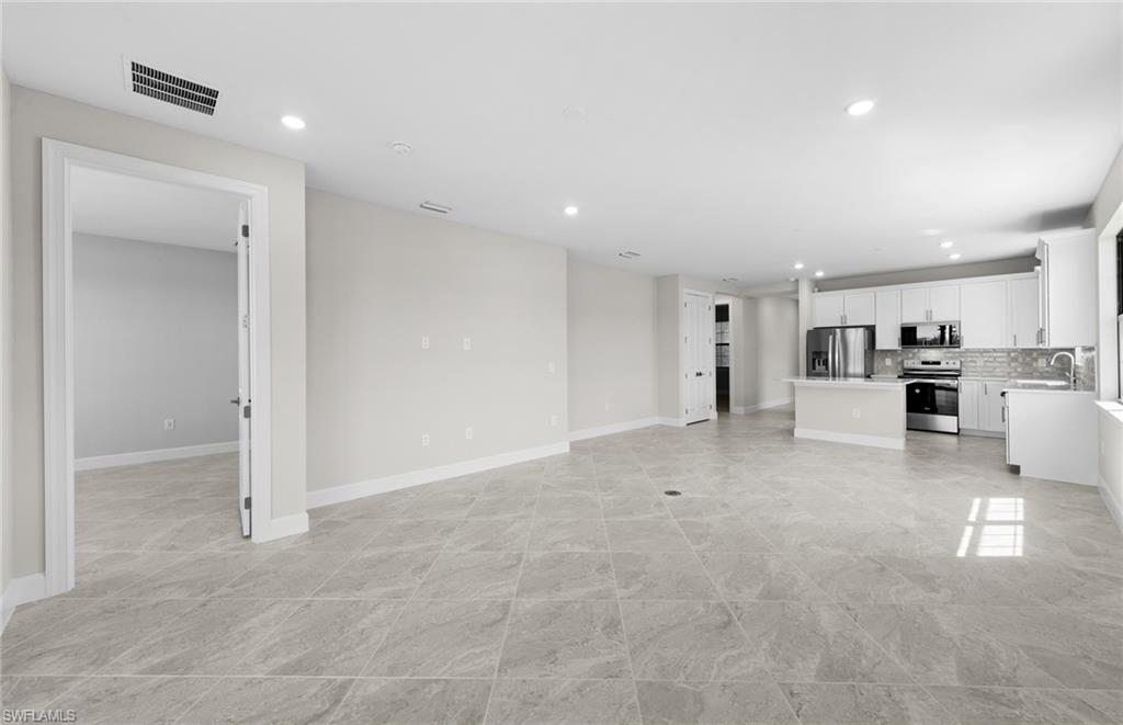 16748 Rolling Rock Blvd Property Photo 15