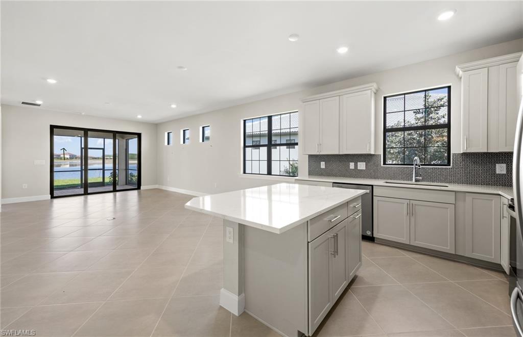 16740 Rolling Rock Blvd Property Photo 10