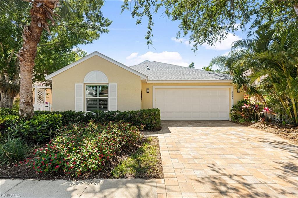 1195 Silverstrand Dr Property Photo 3