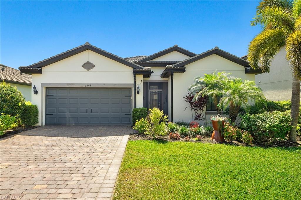 3544 E Hampton Cir Property Photo