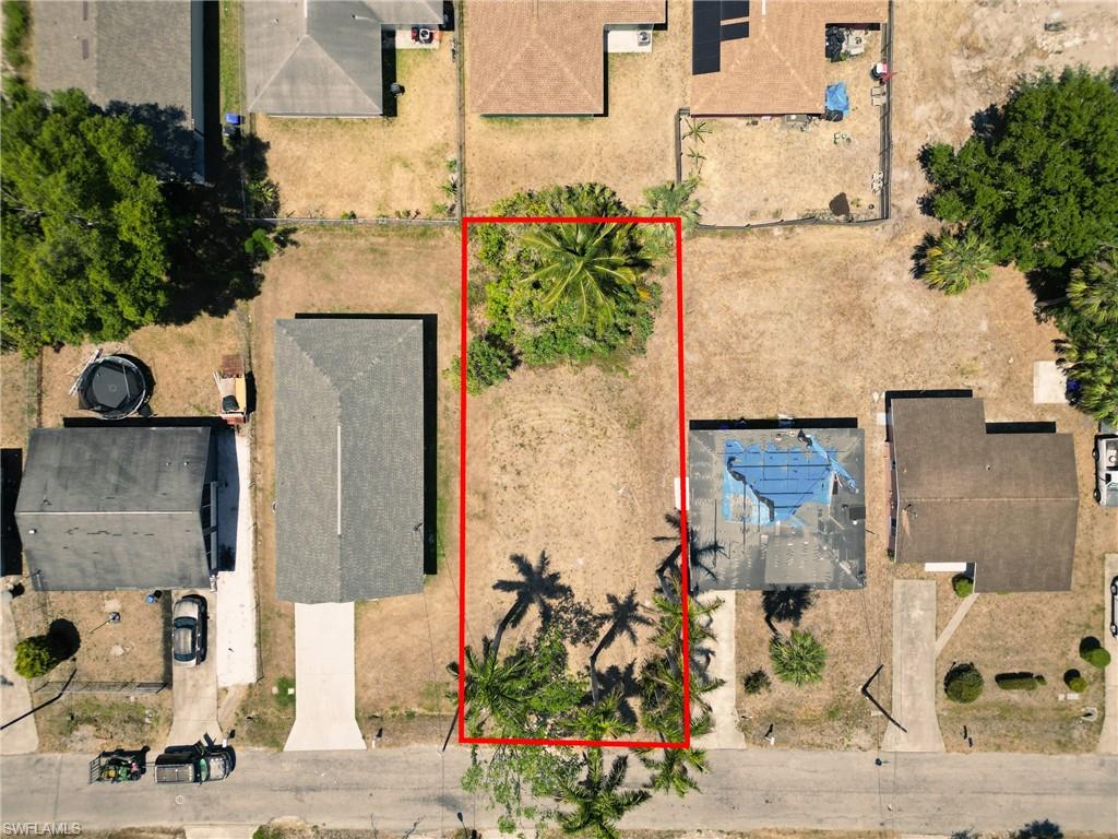 2132 Davis St Property Photo 1