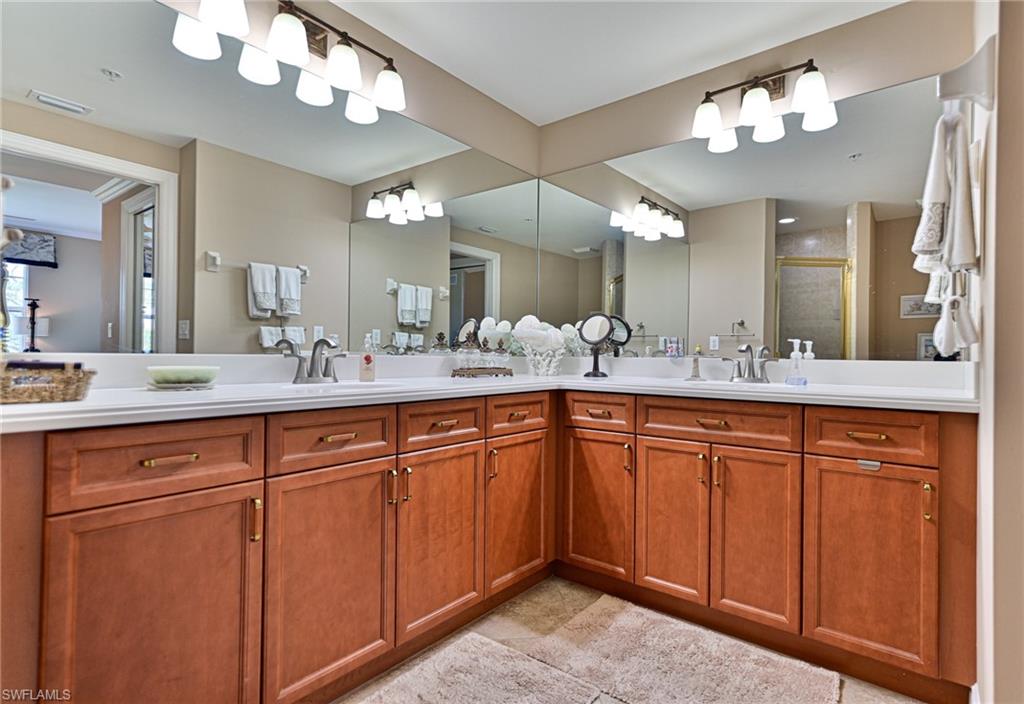 28700 Trails Edge Blvd 404 Property Photo 13