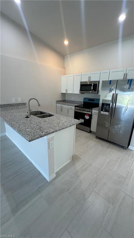 2810 Sw 7th Pl Property Photo 4