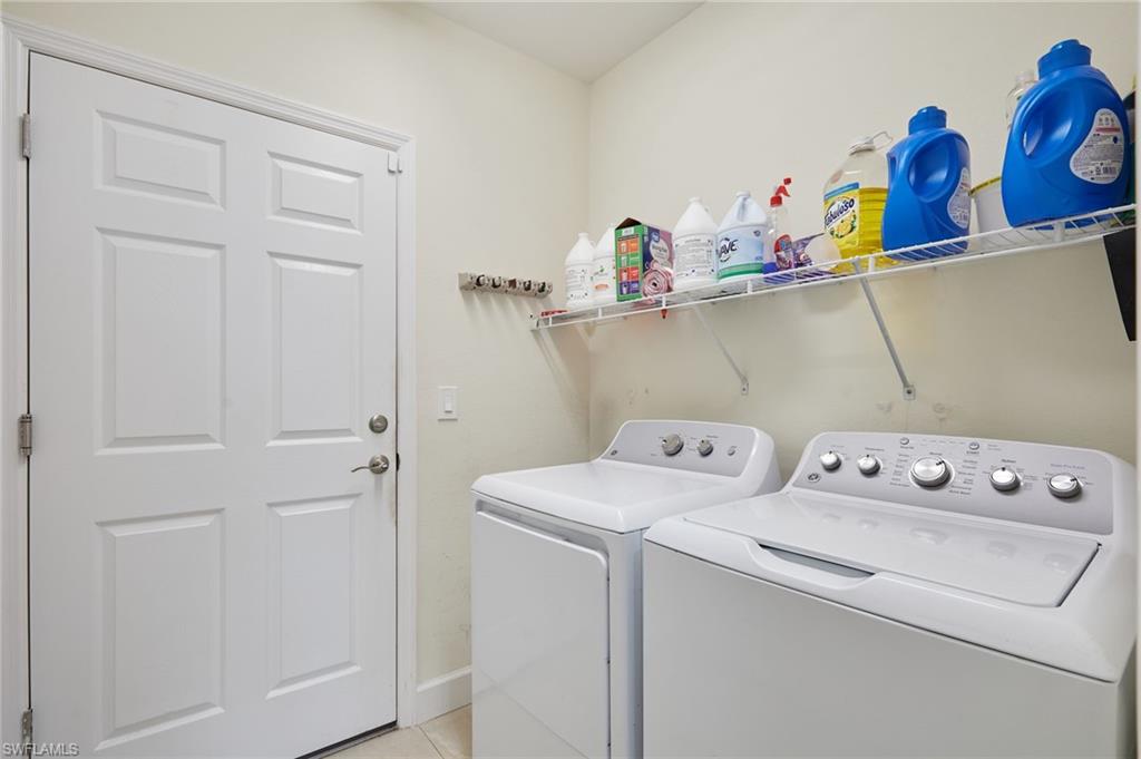 347 Ranier Ave Property Photo 15