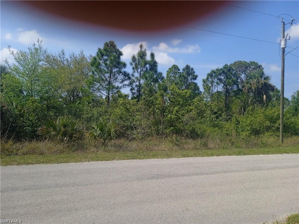 2605 Hanna Ave N Property Photo 2