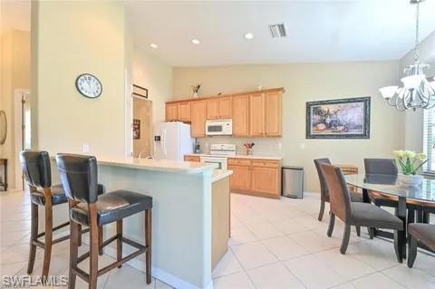 3919 Aurora Ct Property Photo 6