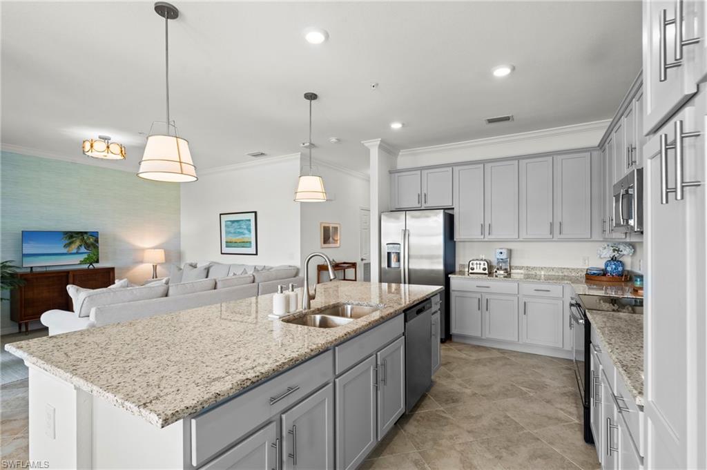 14061 Heritage Landing Blvd # 445 Property Photo 10