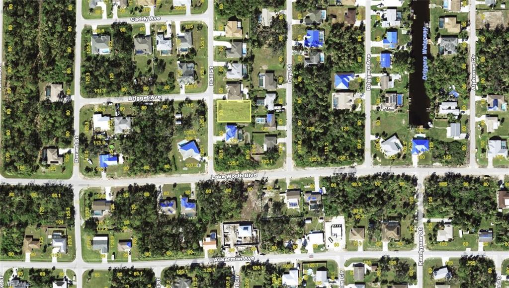 4248 Hall St Property Photo 2