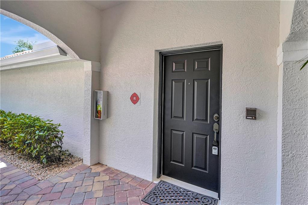23156 Rosedale Dr 201 Property Photo 3