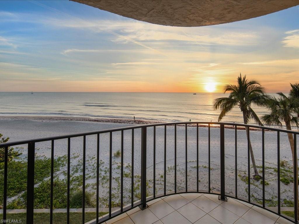 3115 Gulf Shore BLVD N # 205S Property Photo 1