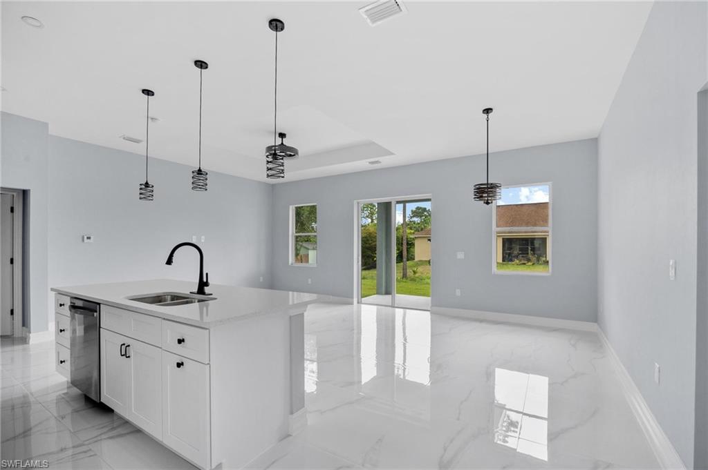 937 Sentinela Blvd Property Photo 11