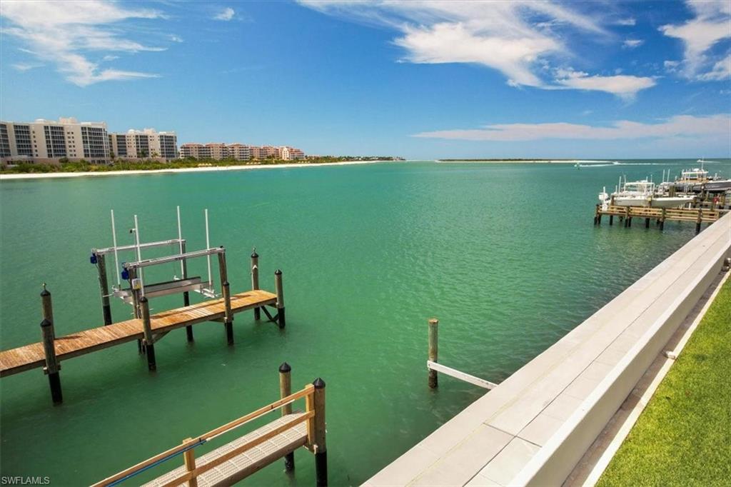 311 La Peninsula Blvd # 311 Property Photo 8