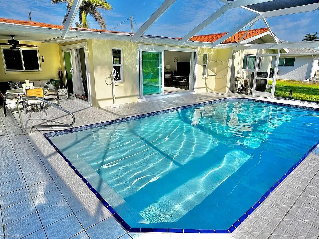 5359 Del Monte Ct Property Photo 3