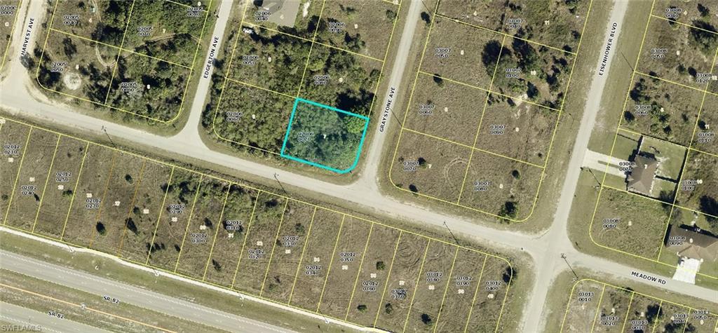 1144 Graystone Ave Property Photo 2