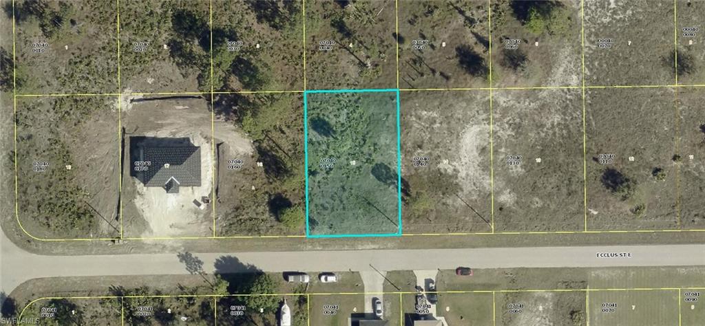 1219 Ecclus St E Property Photo 1