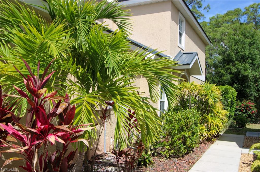 9792 Glen Heron Dr Property Photo 2