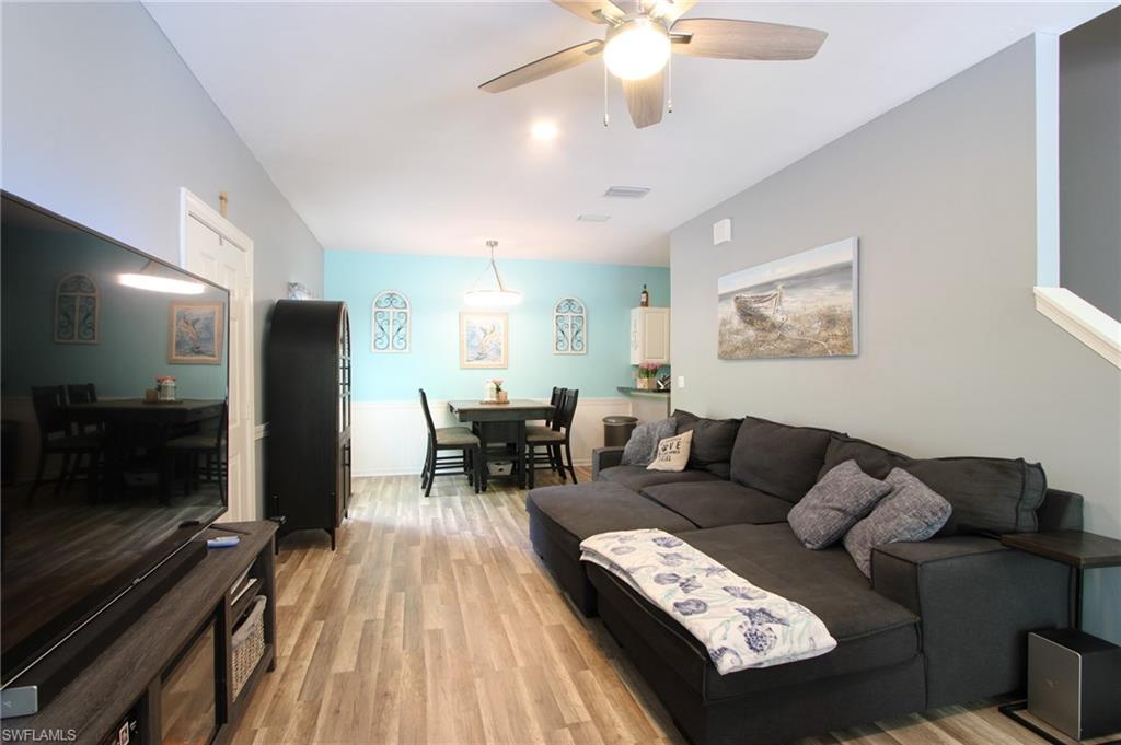 9792 Glen Heron Dr Property Photo 5
