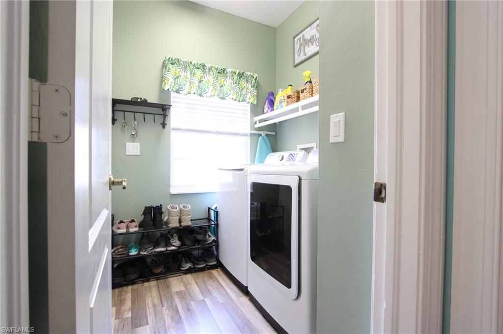 9792 Glen Heron Dr Property Photo 10