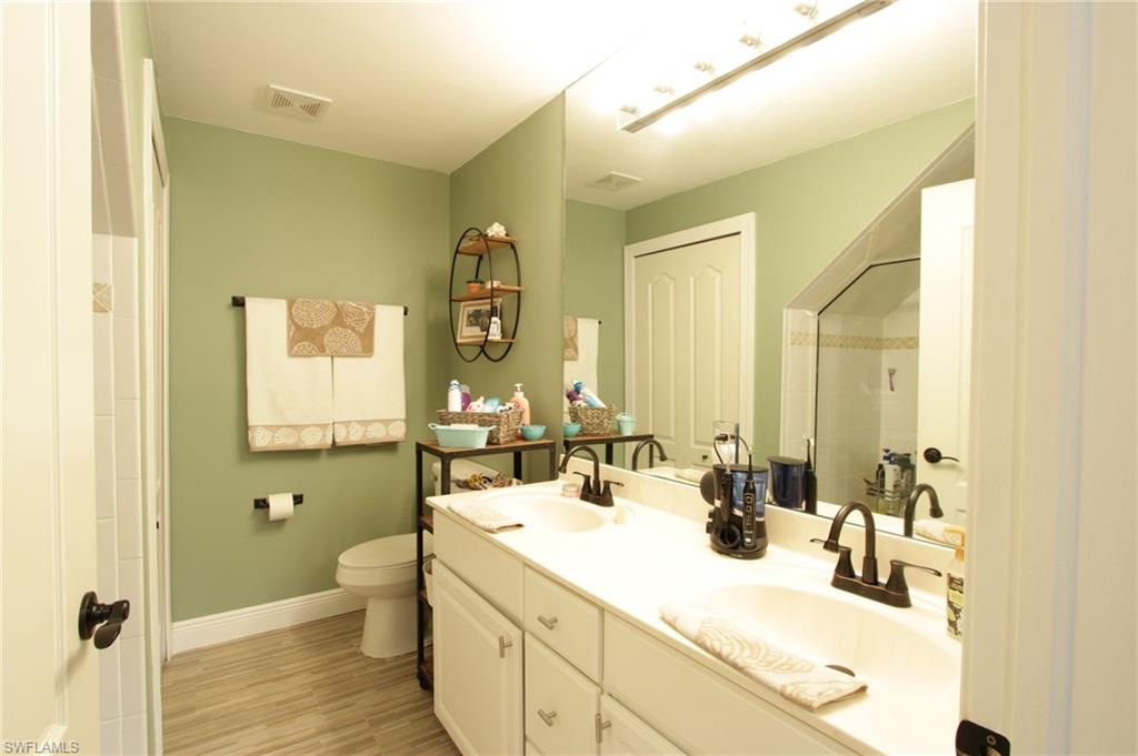 9792 Glen Heron Dr Property Photo 13