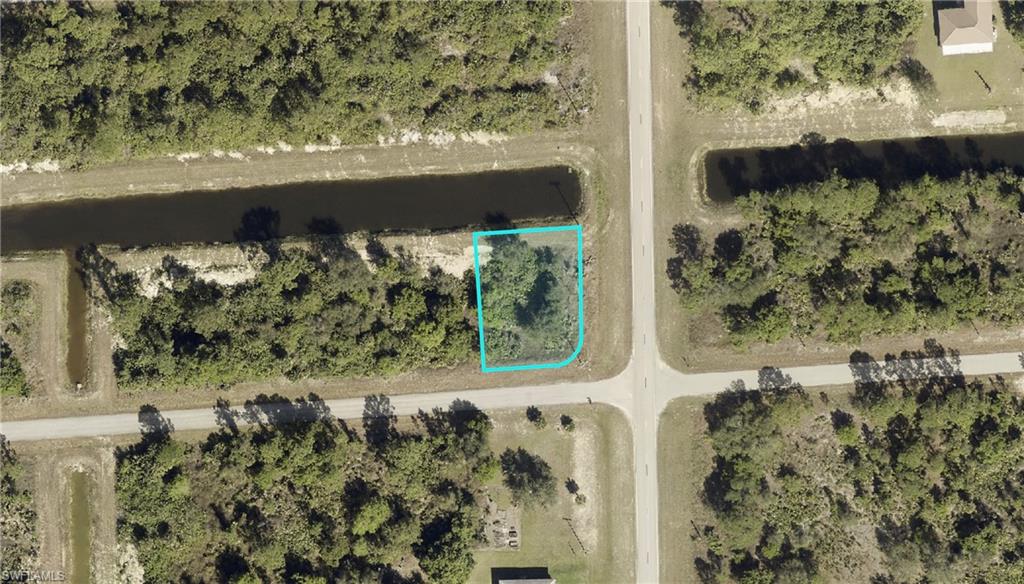 1155 Cherry St E Property Photo 1