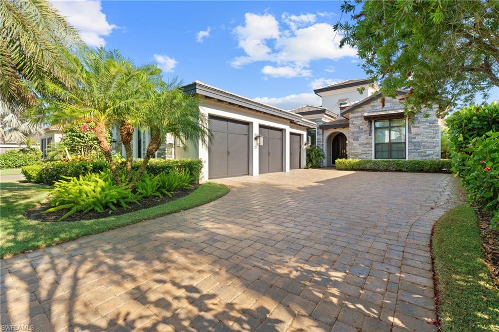 11813 Via Cassina Ct Property Photo