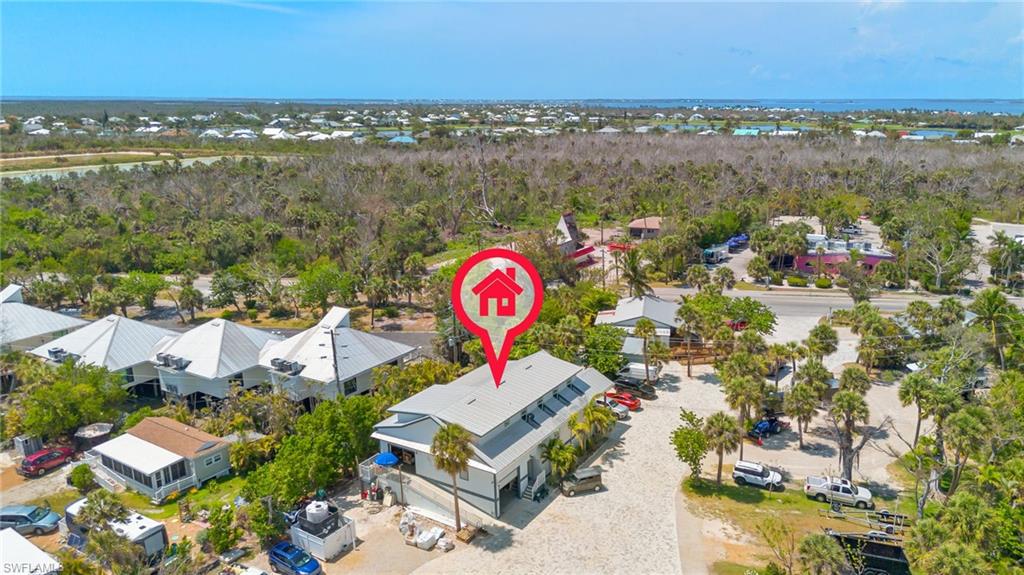 1039 & 1041 Periwinkle Way Property Photo 10