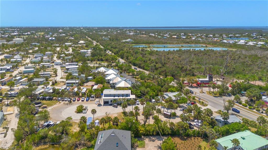 1039 & 1041 Periwinkle Way Property Photo 31