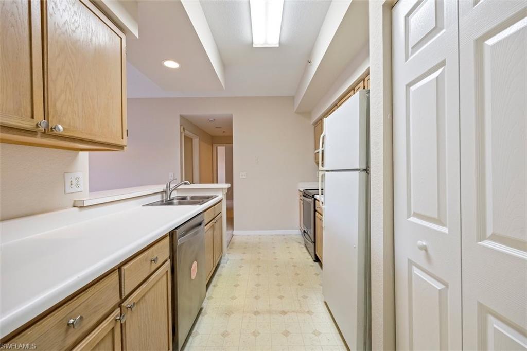 4635 Saint Croix Ln 1218 Property Photo 11
