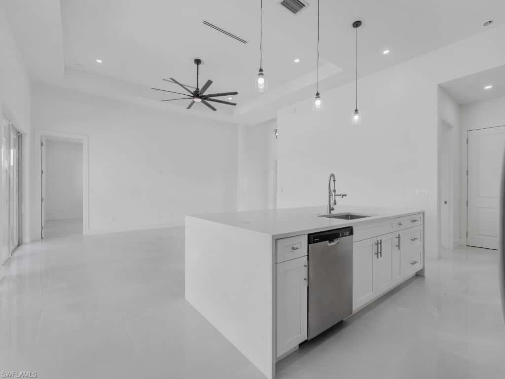 4313 Nw 34th Ter Property Photo 17