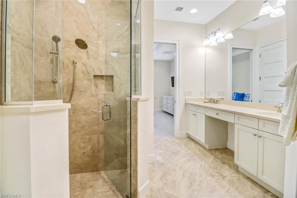 5778 Highbourne Dr Property Photo 11