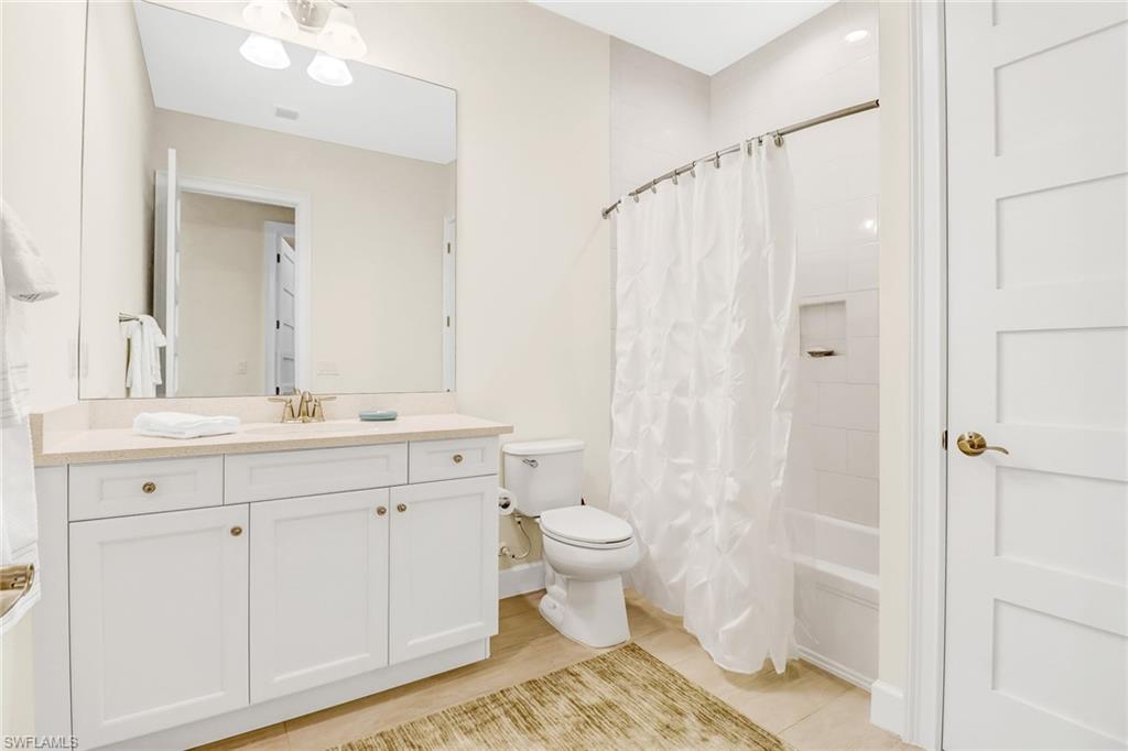 5778 Highbourne Dr Property Photo 13