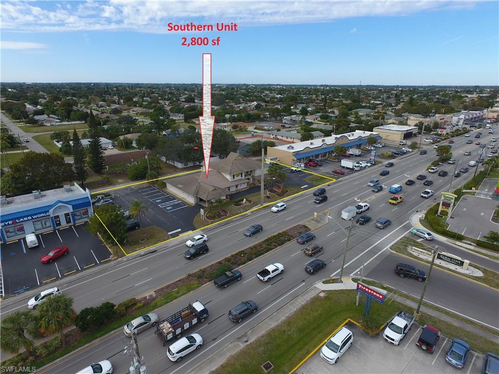 1910 Del Prado Blvd S Property Photo 4