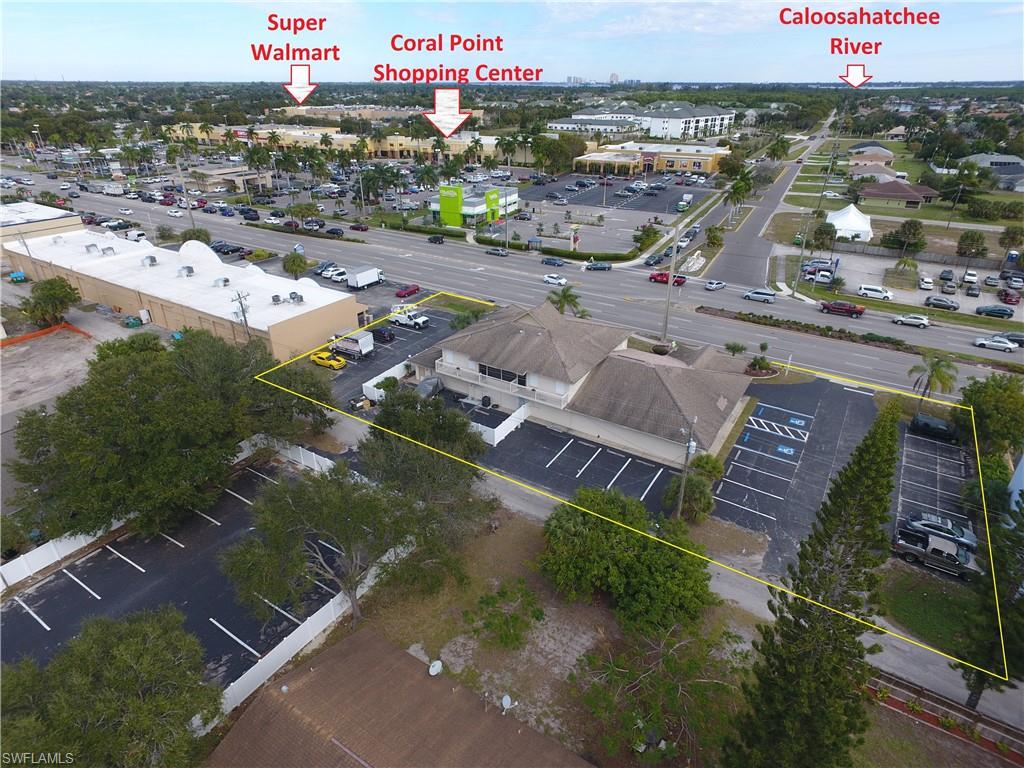 1910 Del Prado Blvd S Property Photo 6