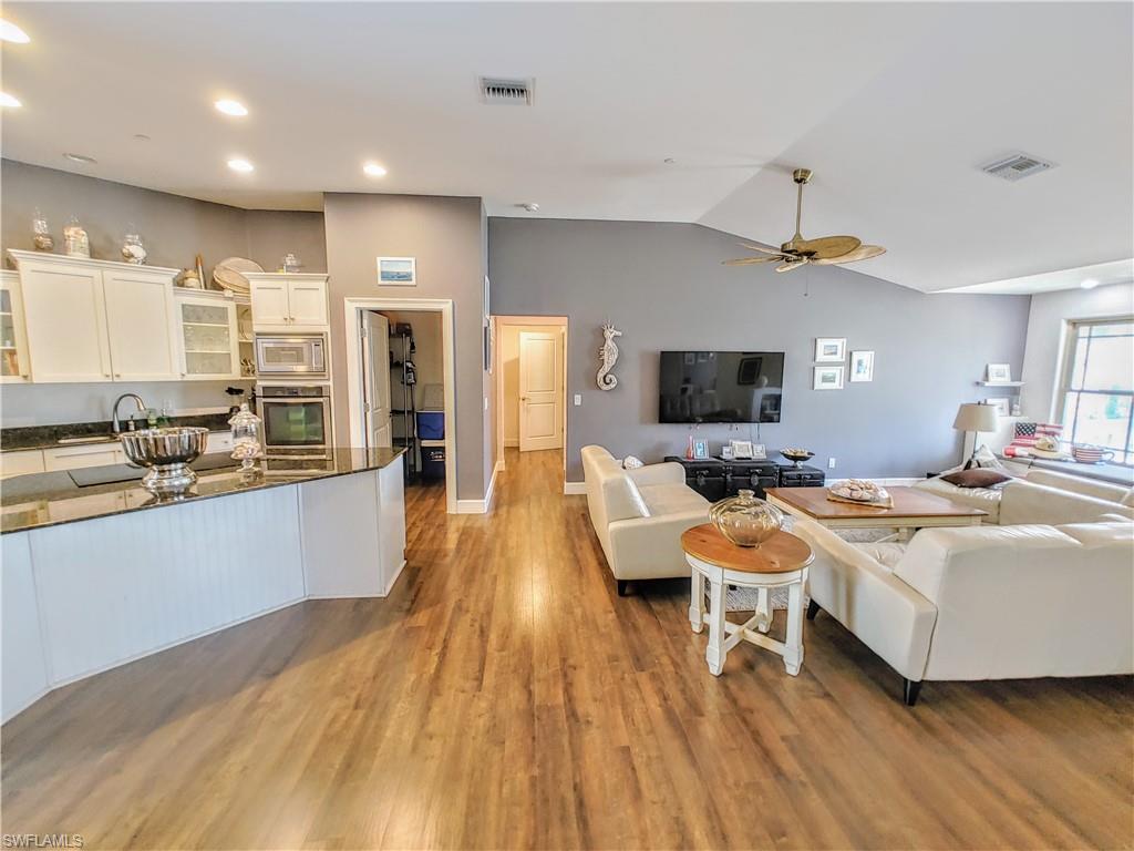 5561 Blyth Ct Property Photo 14