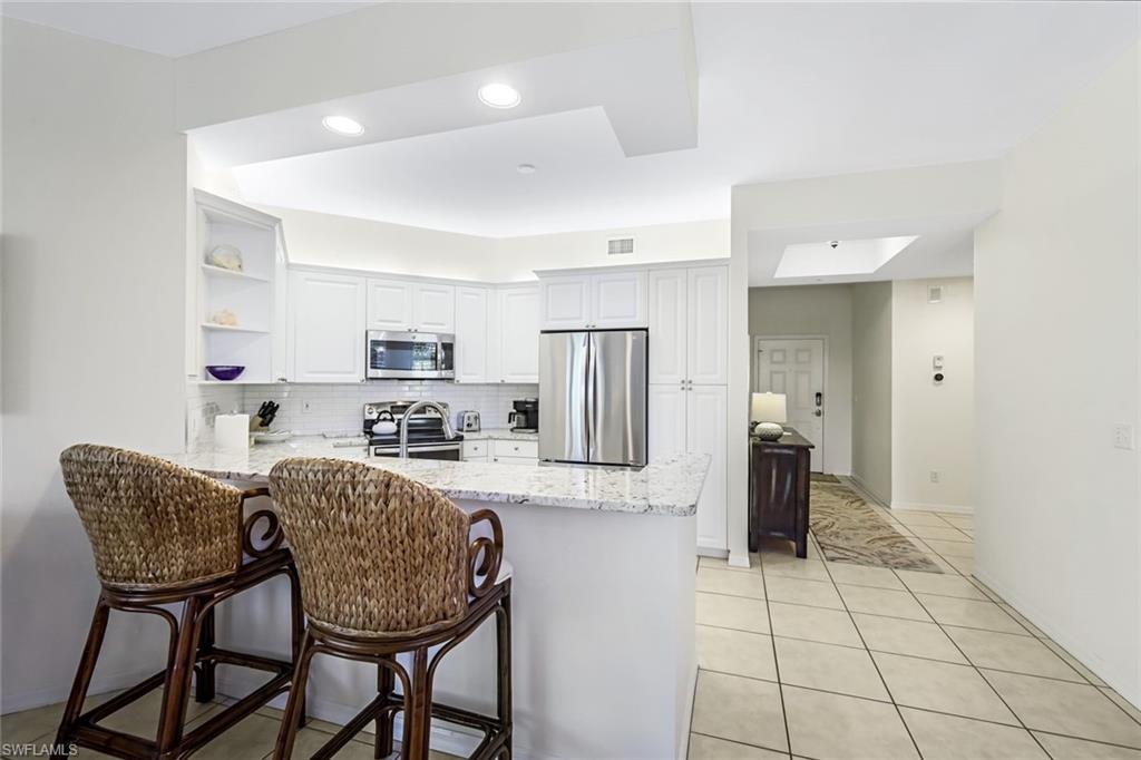 470 Launch Cir # V301 Property Photo 8
