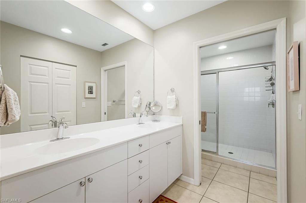 470 Launch Cir # V301 Property Photo 14