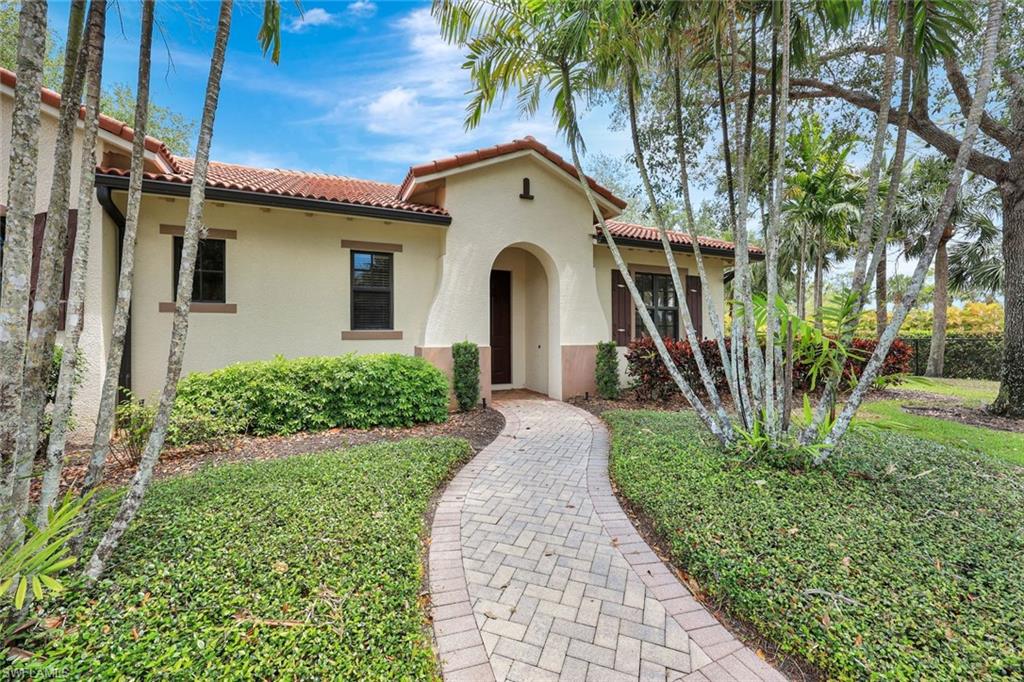 1126 Medan Ct N # 35 Property Photo 1